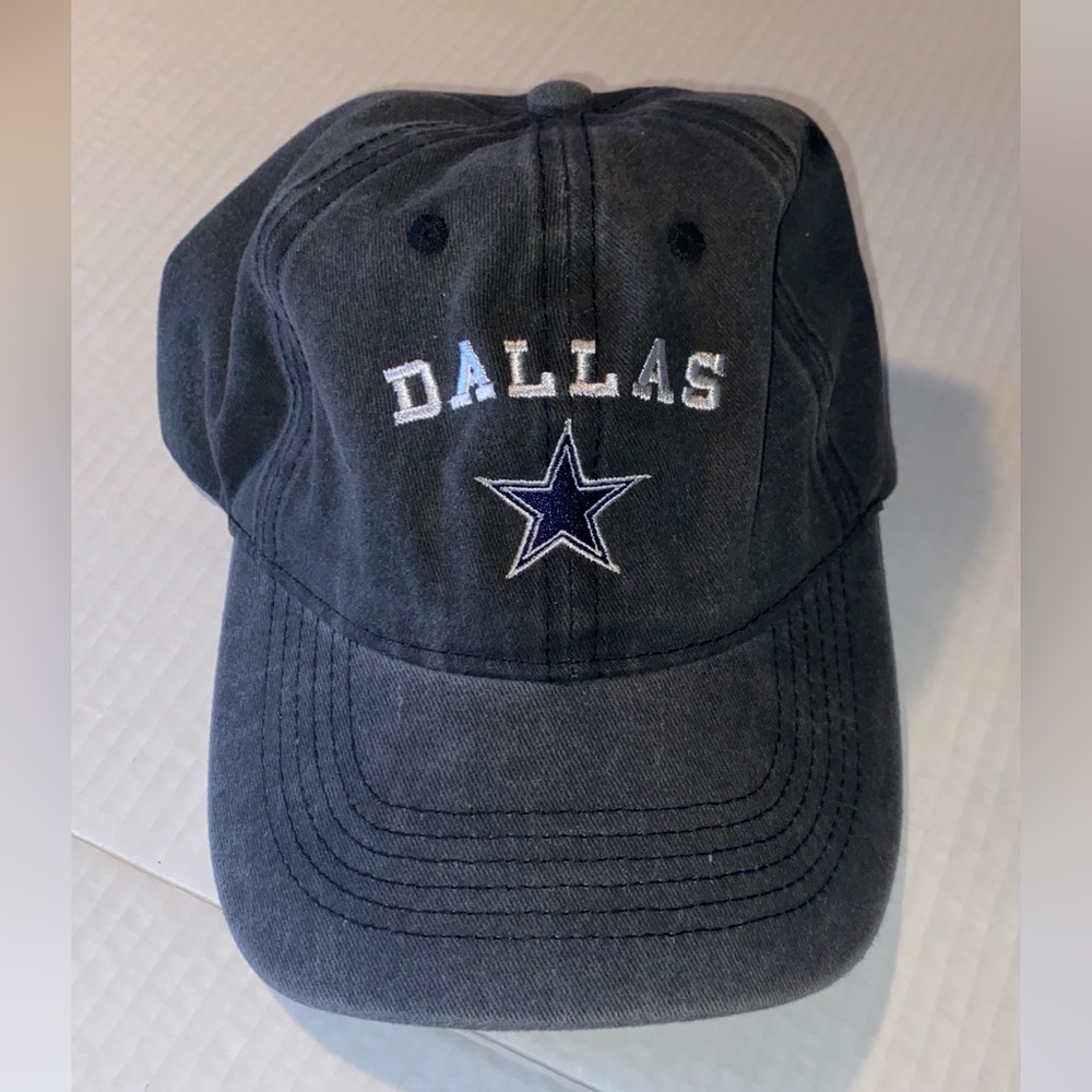 Dallas Star Embroidered Charcoal Cap